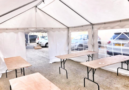 אוהלים לאירועים – פתרון מושלם להפקת אירוע בטבע או במקום ציבורי